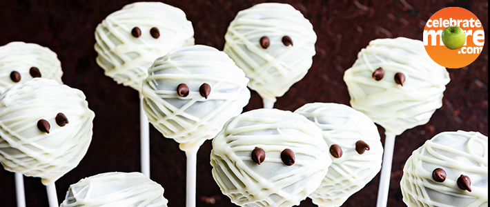 Halloween Mummy Cake Pops: A Sweetly Scary Treat for Kids | Foodal